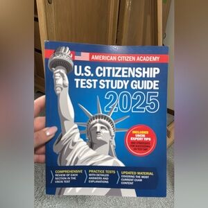 U.S. Citizenship Test Study Guide 2025 - Blue Cover
